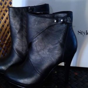 Black High Heel Boots